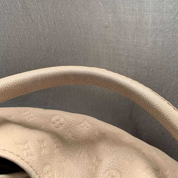 Louis Vuitton Empreinte Artsy MM - Picture 4 of 8